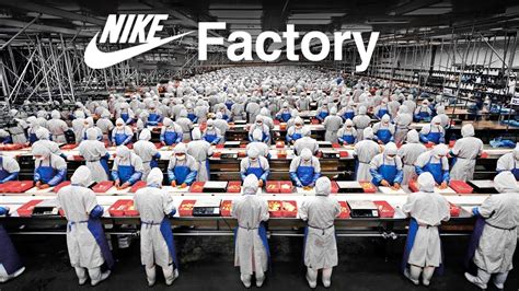 who is nike's manufacturer